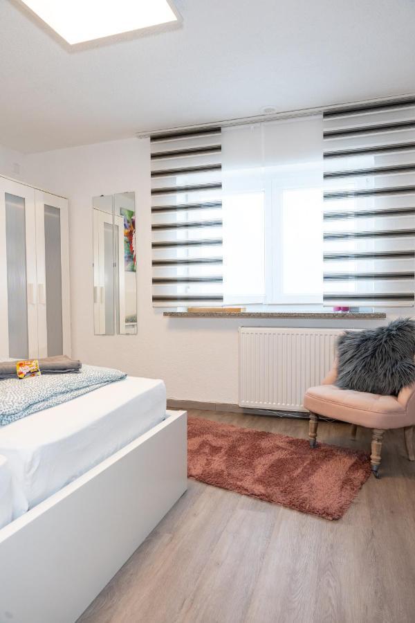 #3 Bequemes Zimmer Mit Pool Und Garten Memmingen Exteriér fotografie