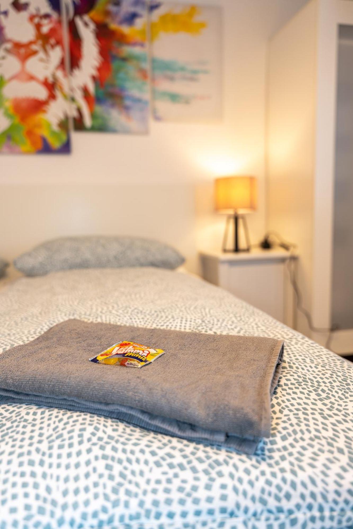 #3 Bequemes Zimmer Mit Pool Und Garten Memmingen Exteriér fotografie
